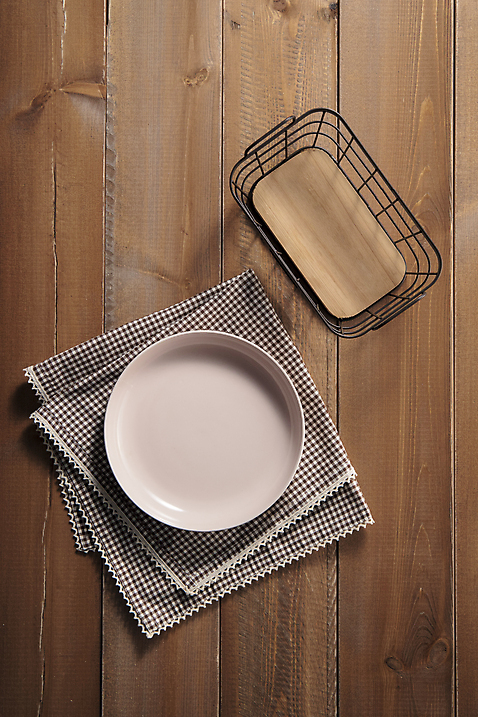 포토 식기 백그라운드 실내 내부 바구니 파일형식 식탁보 접시 도자기 철제바구니 JPG 사람없음 그릇 스튜디오촬영 나무배경 국내포토