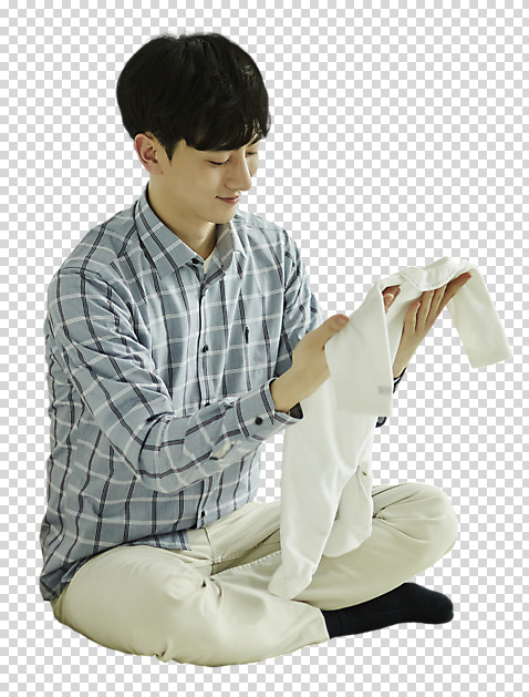 전신 편집이미지 응시 남자 행복 한명 들기 사람 앉기 상반신 20대 성인 옆모습 한국인 아빠 유아복 PNG 성인남자한명만 편집소스 흐뭇 미소_표정 1 시선 옷 감정 뷰포인트 컨셉 가족 모션 표정 동양인 청년 아기용품 남자한명만 성인남자만 파일형식