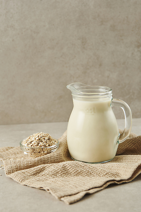 포토 그릇 음식 백그라운드 유리 병_용기 곡류 실내 내부 회색 우유 직물 채식주의자 파일형식 비건 귀리 유리그릇 오트밀 유리병 스튜디오촬영 JPG 비건음식 귀리우유 사람없음 천 신선 건강식 회색배경 국내포토