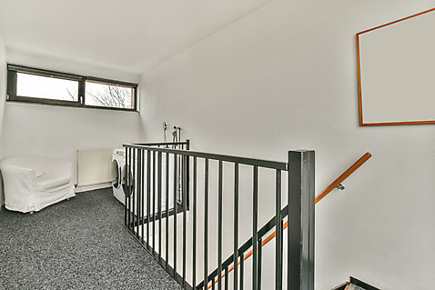 포토 JPG 해외이미지 액자 창문 난간 실내 사람없음 인테리어 소파 계단 모던 심플 세탁기 라디에이터 세탁실 해외포토 디자인 의자 내부 가전제품 파일형식 이미지허브