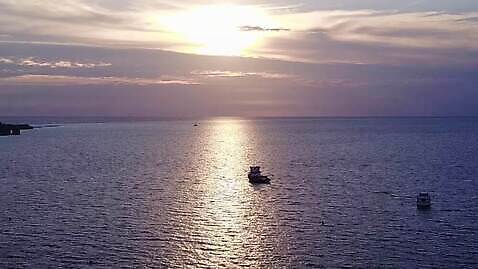 바다 여행 휴가 사람없음 일출 선박 MP4 해외동영상 클립영상 수상교통 노을 동영상 파일형식