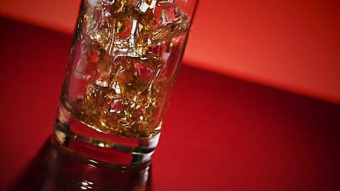 음료 사람없음 붓기 콜라 MOV 해외동영상 슬로모션 클립영상 모션 촬영기법 탄산음료 동영상 파일형식