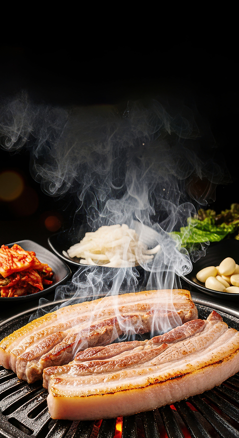 JPG 편집이미지 한식 음식 채소 반찬 김치 마늘 육류 요리 소리 연기 맛 구이 쌈 삼겹살 불판 풍요 편집실사 AI컴퓨터그래픽 AI콘텐츠 컨셉 식재료 돼지고기 CG 파일형식