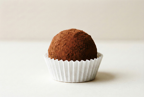 JPG 편집이미지 음식 디저트 요리 컵 유행 초콜릿 달콤 크림 제빵 먹거리 브라우니 홈메이드 간편조리식품 편집실사 두바이초콜릿 AI포토 AI콘텐츠 트러플 두바이쫀득쿠키 식기 제과제빵 버섯 맛 CG 만들기 파일형식