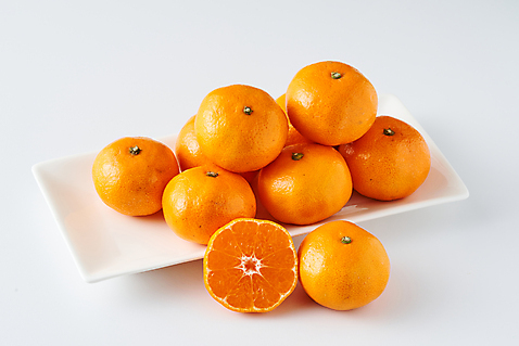 포토 식기 음식 백그라운드 과일 실내 내부 흰색 제철 파일형식 디저트 귤 식재료 JPG 스튜디오촬영 사람없음 흰배경 접시 제철과일 국내포토