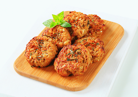 포토 나무 음식 채소 재료 콩 곡류 바닥 케이크 맛 애피타이저 구이 채식 채식주의자 파일형식 JPG 해외이미지 식물 반찬 양파 감자 도마 건강 요리 사람없음 목재 튀김 고수 굽기 패티 팬케이크 땅바닥 무생채 병아리콩 입가심 짠맛 타파스 핸드메이드 비건 해외202004 해외202105 해외포토