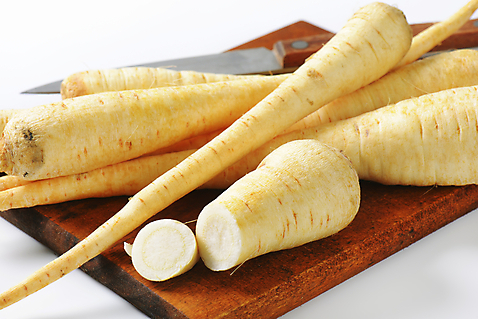 포토 JPG 해외이미지 스튜디오촬영 음식 재료 도마 파슬리 건강 사람없음 신선 그룹 다발 유기농 날것 슬라이스 뿌리 개조 해외202004 해외202105 해외포토 웰빙 채소 주방용품 실내 파일형식