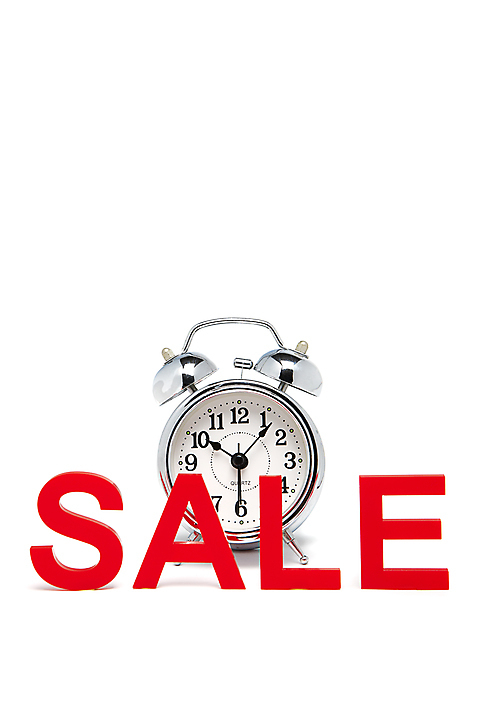 포토 JPG 스튜디오촬영 문자 알파벳 영어 시계 실내 누끼 이벤트 사람없음 단어 쇼핑 꼬리표 세일 자명종 탁상시계 10시 국내포토 내부 라벨 알람 시간 파일형식