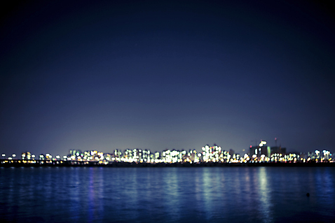 포토 컨셉 서울 한국 촬영기법 풍경 건물 도시 야간 파일형식 풍경_경치 바다 빌딩 야외 야경 보케 빛 사람없음 소프트포커스 여의도 감성 JPG 도시풍경 강 배경화면 신비 국내포토